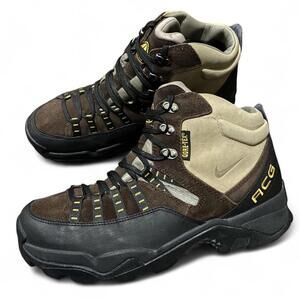 2003 Nike ACG Waterproof Goretex Hiking Boots size 9.5 Mens